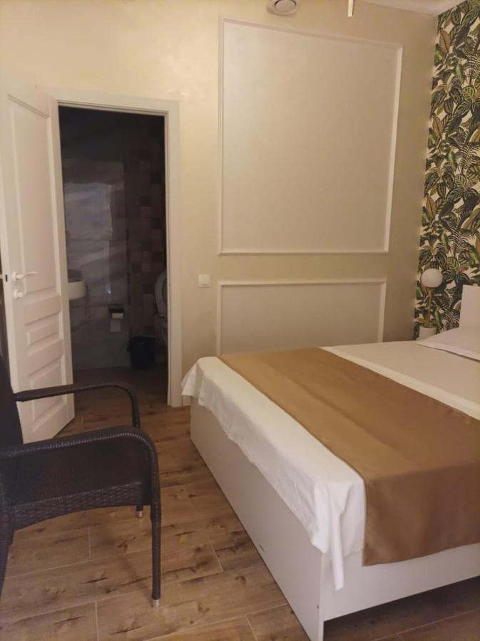 Riverside Boutique Hotel Алматы Экстерьер фото